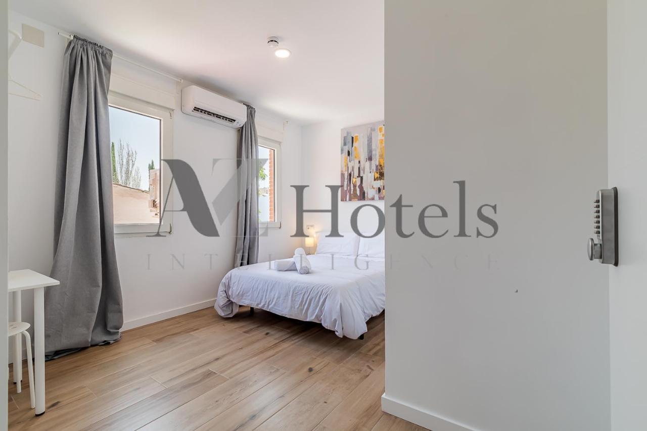 Ayz Joaquin Pol - Auto Check-In Property Madrid Dış mekan fotoğraf