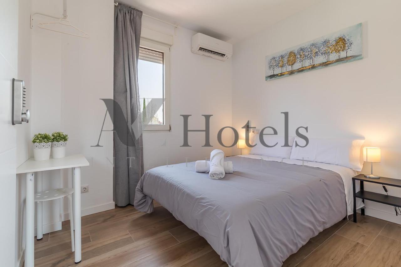 Ayz Joaquin Pol - Auto Check-In Property Madrid Dış mekan fotoğraf