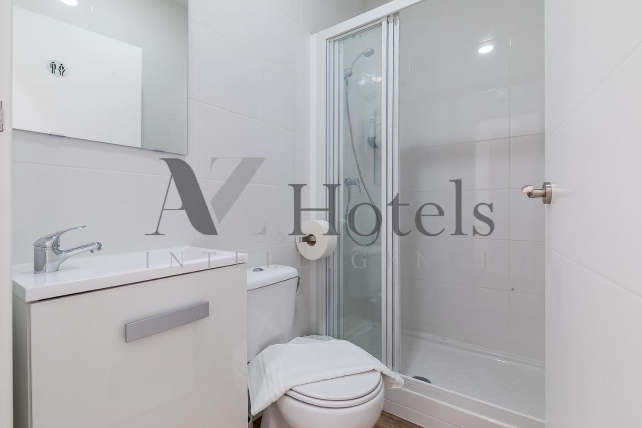Ayz Joaquin Pol - Auto Check-In Property Madrid Dış mekan fotoğraf