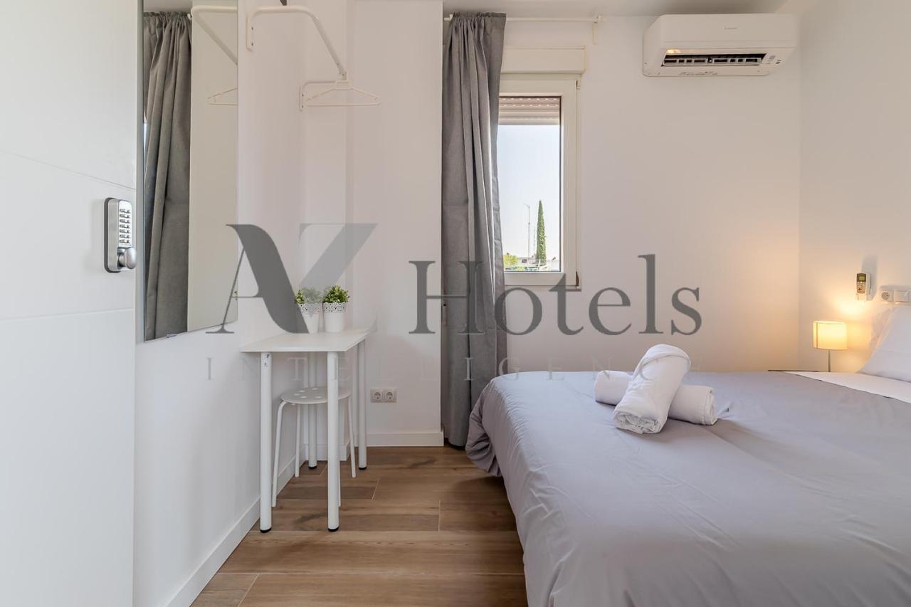 Ayz Joaquin Pol - Auto Check-In Property Madrid Dış mekan fotoğraf